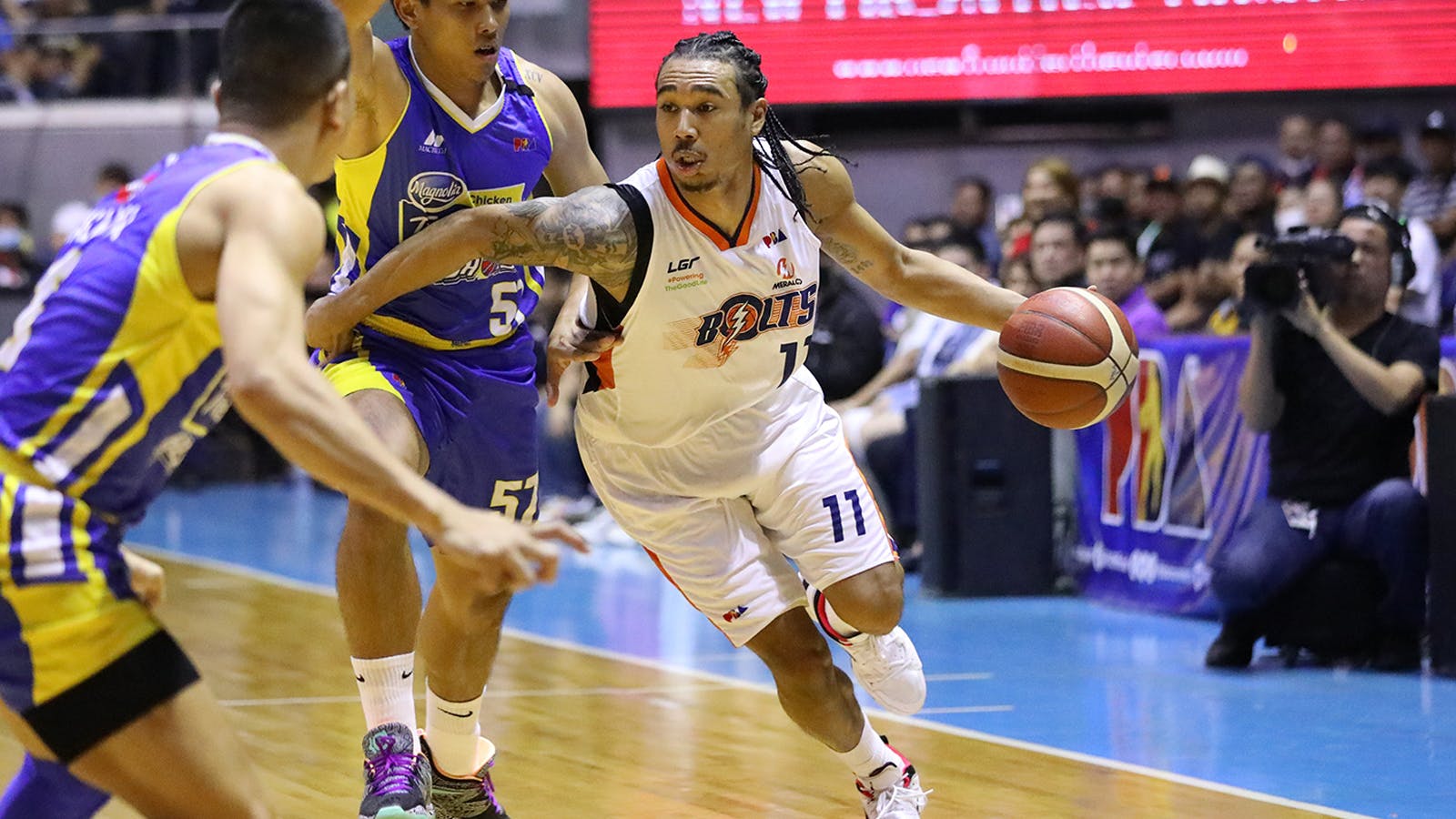 ‘Up for the challenge’: Fit again Chris Newsome makes up for lost time, leads Meralco back to semis